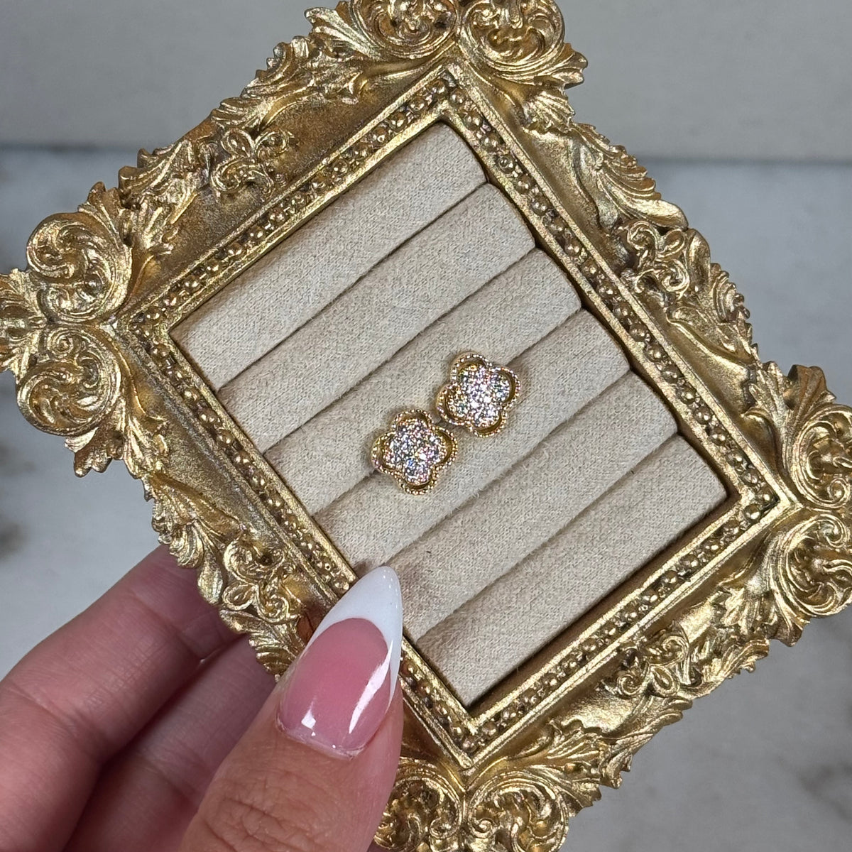 Clover earrings