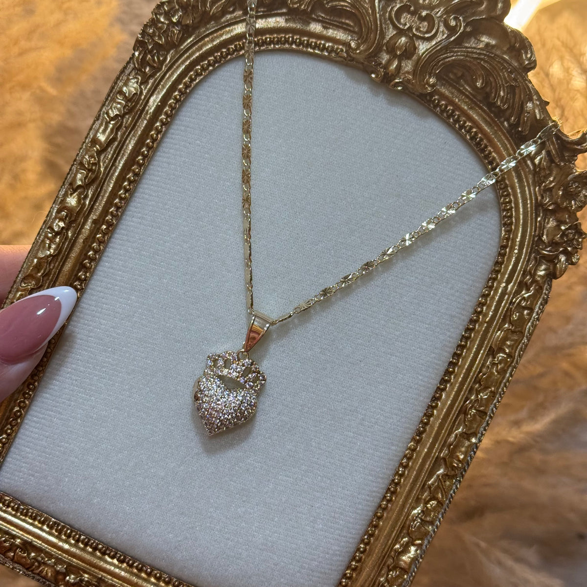 Crown Heart and 18” chain