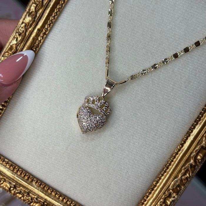 Crown Heart and 18” chain
