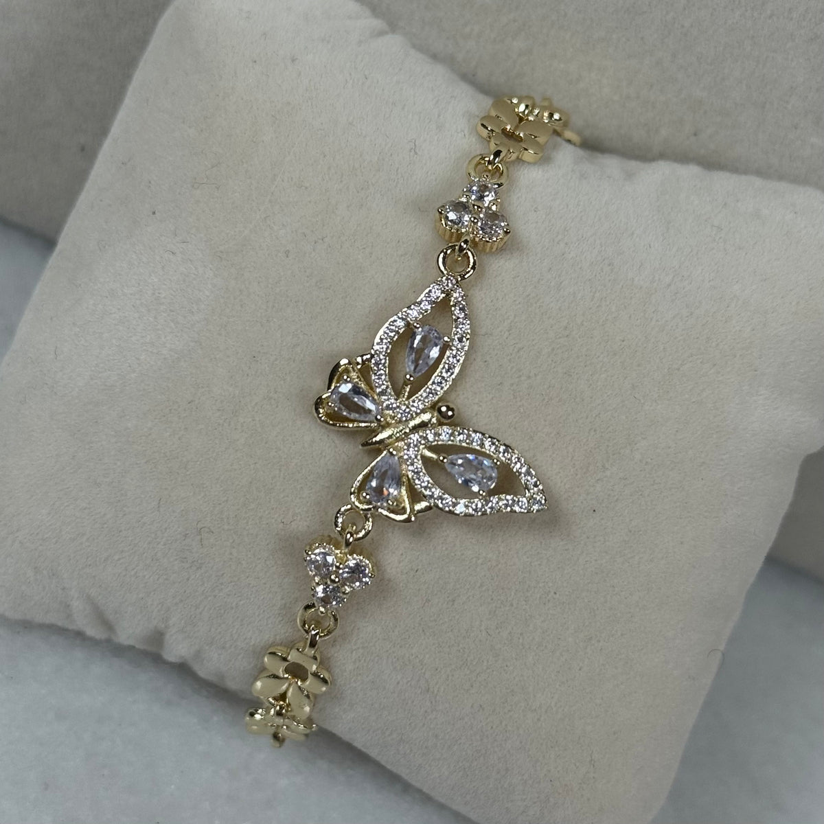 Butterfly Bracelet (white)