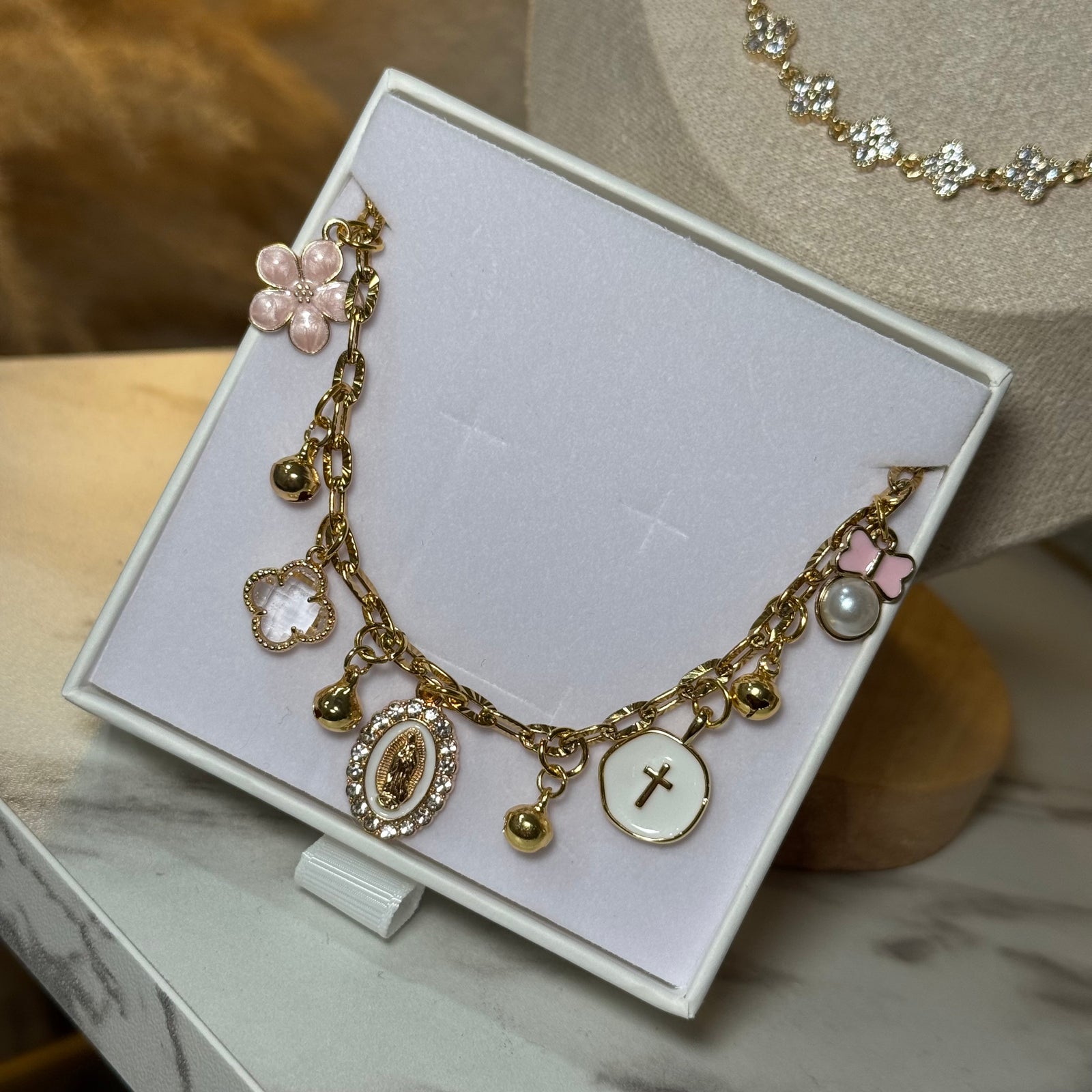Virgin Mary Charm bracelet with bells 🔔