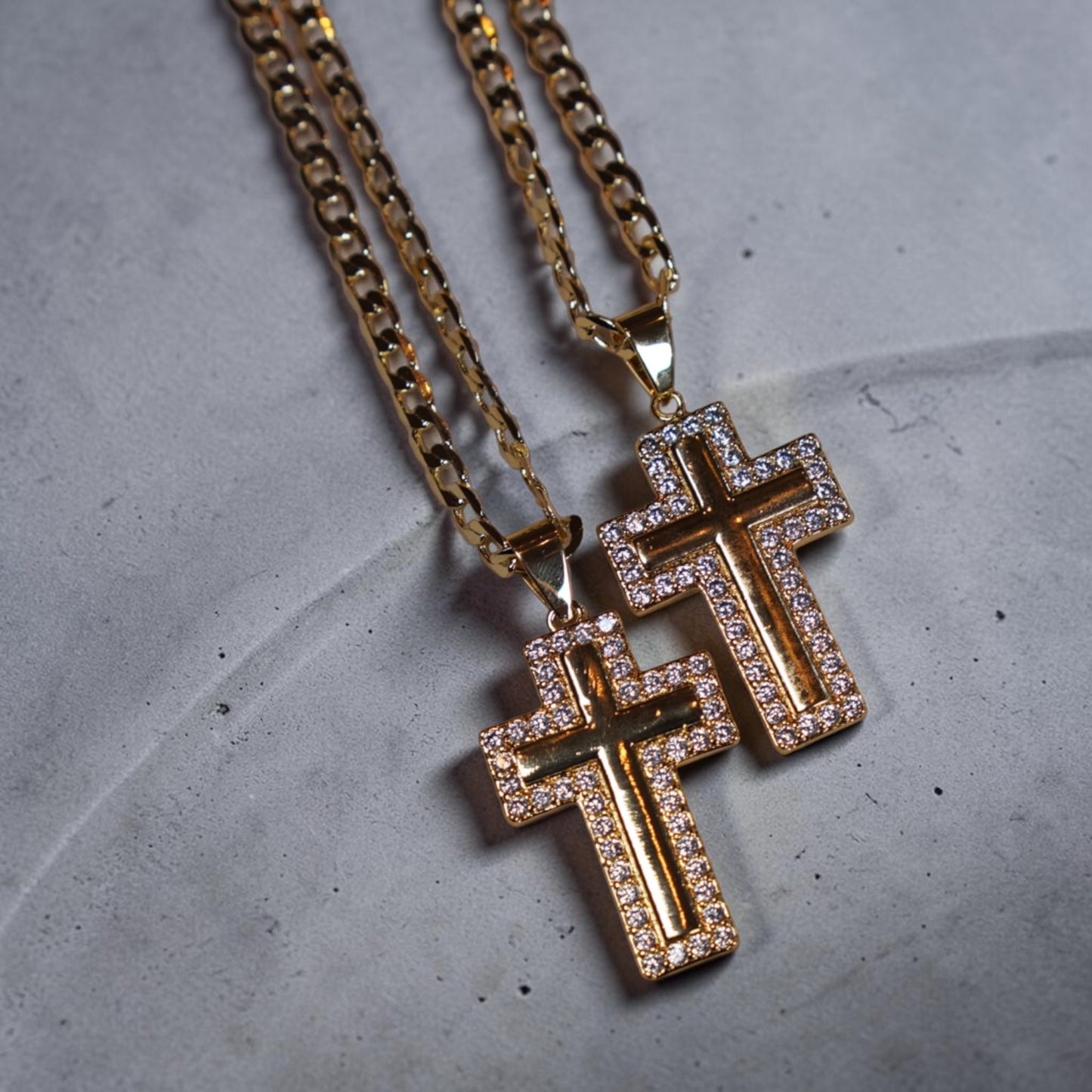Men’s Diamond Cross + 22 inch chain