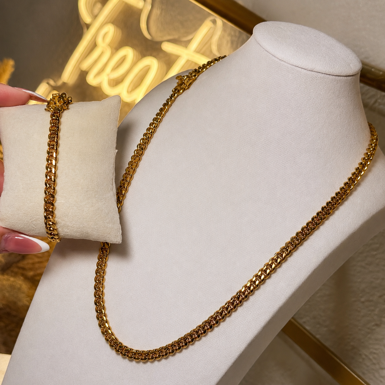 Cuban set 22”chain and 8 1/2” bracelet