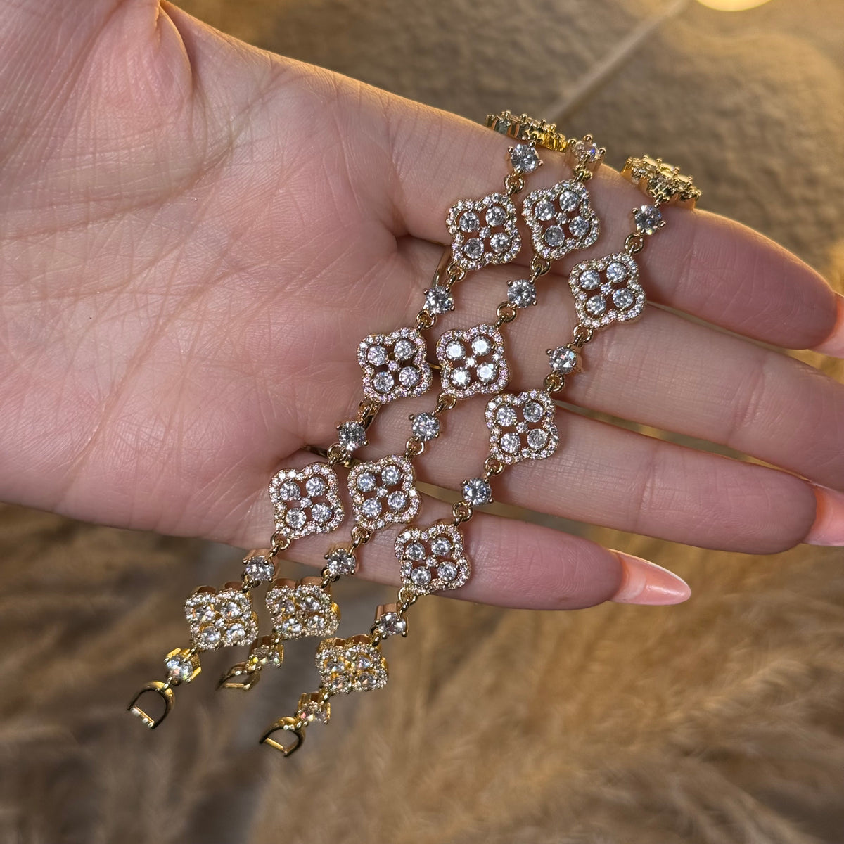 Diamond Clover bracelet 71/2”