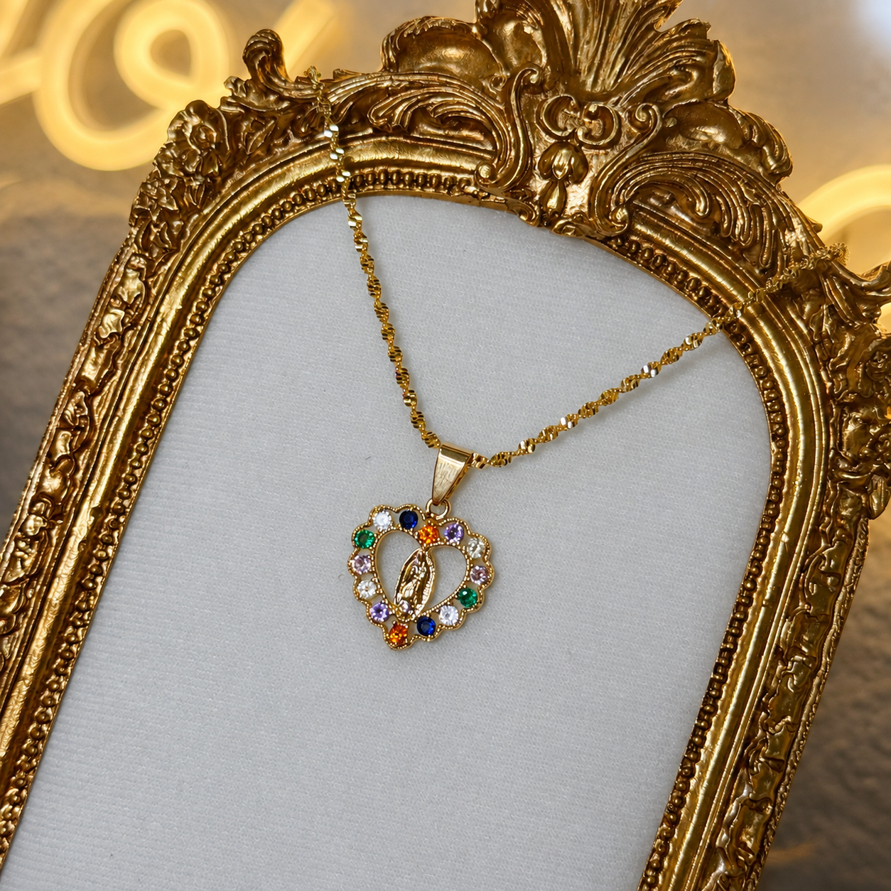 VR Tri-color heart 20” chain