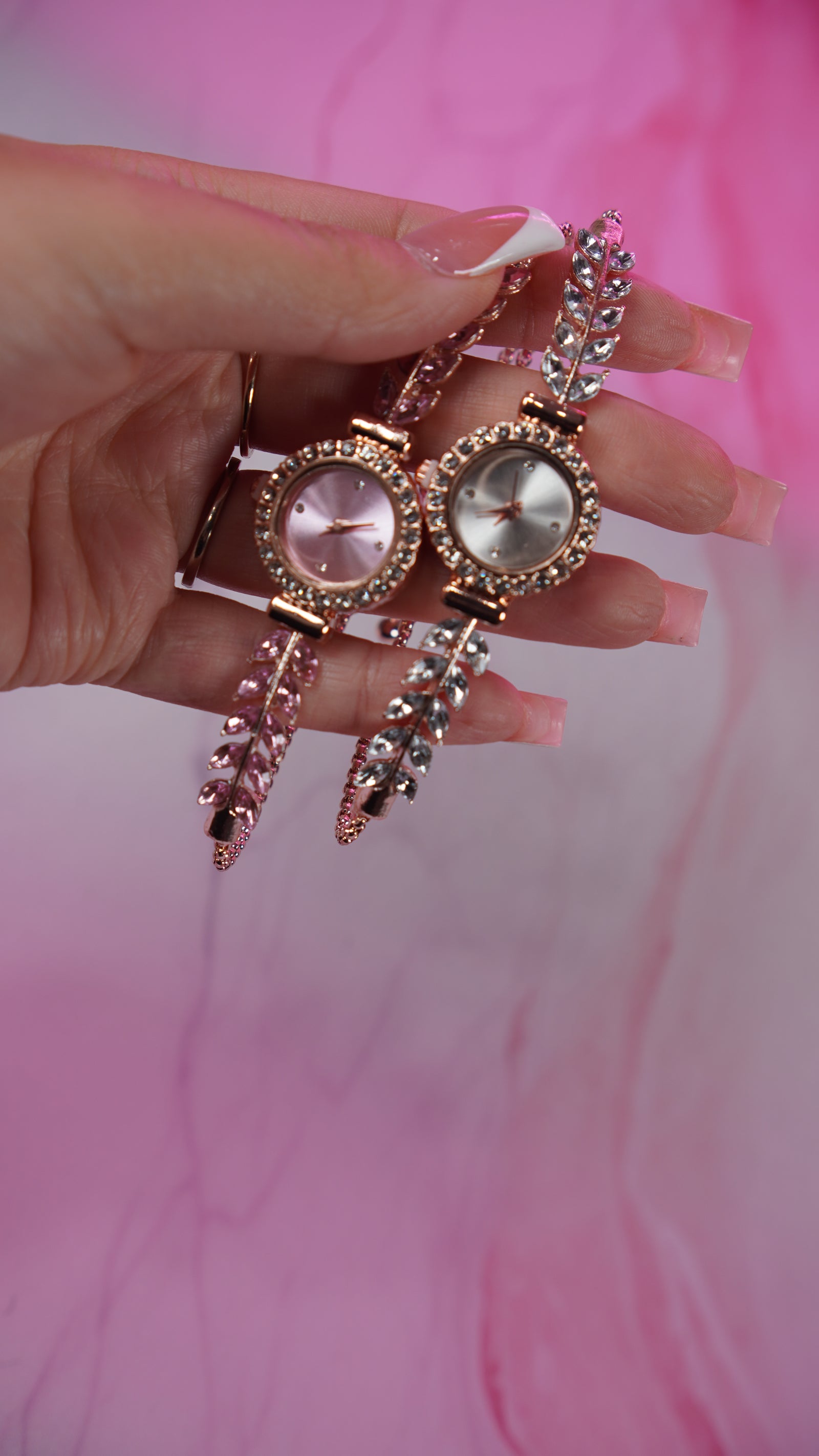 Bella Watch