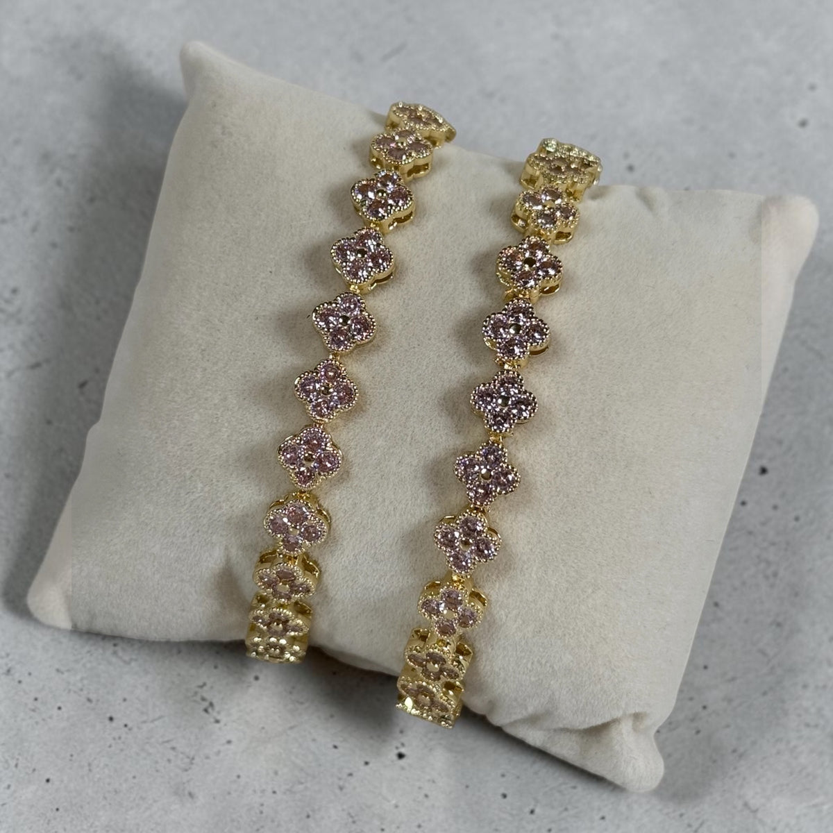 Small Pink Clover bracelet